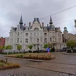 Cozy Antwerp - Sunny Zurenborg